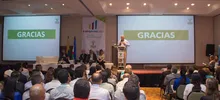 Desde sus anécdotas e inicios como empresario, Armitage aconsejó a Pymes para que sean gestores de empleo, emprendimiento y progreso.