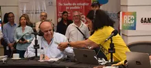 Maurice Armitage en Caracol radio 30