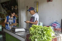 En la galería Santa Elena hay familias que viven de ‘pura carreta’