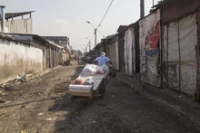 En la galería Santa Elena hay familias que viven de ‘pura carreta’