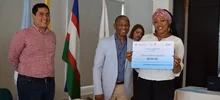 Entrega de Cheques 07