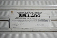 Sellan bar swinger 01