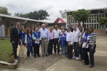 Gobierno Armitage enfoca su programa de inversión social en la educación
