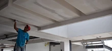 Centro de Cali reestructura edificaciones y autoridades verifican cumplimiento de la norma