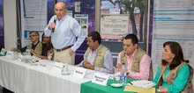 Fotos de las visitas del Alcalde y su gabinete a la comuna 19