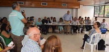 Fotos de las visitas del Alcalde y su gabinete a la comuna 19