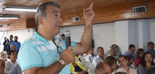 Foto de las visita del Alcalde y su gabinete a la comuna 19