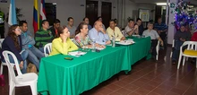 Foto de las visita del Alcalde y su gabinete a la comuna 19