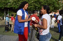 Mujeres que comparten la paz