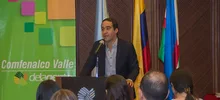 Ministra de Trabajo acompañó graduación de jóvenes del programa ‘English for working’