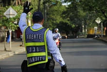 Agente regulando 2