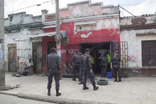 Operativo entre las autoridades golpea tres bodegas del ‘mercado negro’ de autopartes