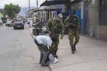 Operativo entre las autoridades golpea tres bodegas del ‘mercado negro’ de autopartes