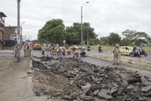 Jornada de “Bacheton” intervendrá  28 kilómetros en la Avenida Simón Bolívar y calle 16 8