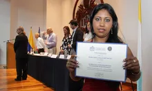 Alcalde Cali acompañó la ceremonia de grado de excombatientes de las FARC 21