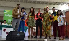 Con sentir caleño, estudiantes regresaron a clases
