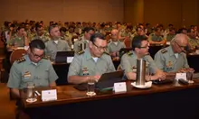 En cumbre de oficiales de la Policía, Armitage llama a trabajar desde lo social, para alcanzar el bienestar y el progreso del país