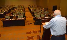 En cumbre de oficiales de la Policía, Armitage llama a trabajar desde lo social, para alcanzar el bienestar y el progreso del país
