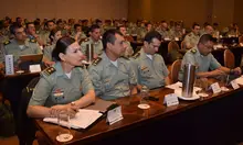 En cumbre de oficiales de la Policía, Armitage llama a trabajar desde lo social, para alcanzar el bienestar y el progreso del país