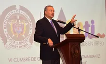 En cumbre de oficiales de la Policía, Armitage llama a trabajar desde lo social, para alcanzar el bienestar y el progreso del país