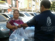 Gestión del Riesgo sigue entregando asistencias humanitarias a afectados en diferentes emergencias
