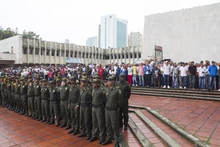 Alcaldía de Cali rinde homenaje a policías asesinados en el país con minuto de silencio