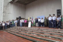 Alcaldía de Cali rinde homenaje a policías asesinados en el país con minuto de silencio