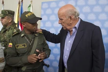 Alcaldía de Cali rinde homenaje a policías asesinados en el país con minuto de silencio