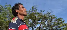 Omar estuvo 25 años como habitante de calle de la comuna 1, hoy trabaja en su recuperación y se forma para ser un líder