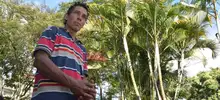 Omar estuvo 25 años como habitante de calle de la comuna 1, hoy trabaja en su recuperación y se forma para ser un líder