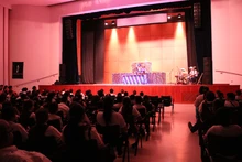 Niños de comunas TIO o zonas vulnerables de Cali se gozaron presentación de teatro