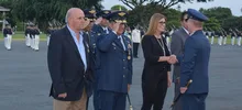 Alcalde Maurice Armitage recibe condecoración en el cumpleaños 84 de la Emavi