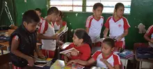 ‘Maletines para el progreso’ fueron entregados a estudiantes indígenas en Cali