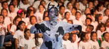 Mil niños le cantaron a la naturaleza y a la ciudad en el Coliseo El pueblo