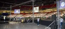 Mil niños le cantaron a la naturaleza y a la ciudad en el Coliseo El pueblo
