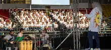 Mil niños le cantaron a la naturaleza y a la ciudad en el Coliseo El pueblo