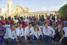 115 microempresarios reasentados por el Plan Jarillón de Cali, recibieron su certificación por haber participado en  el programa de mejoramiento empresarial 