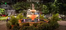 Cali se ilumina de color naranja para apoyar a quienes luchan contra el cáncer