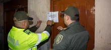 En Cali, autoridades cierran dos establecimientos por malas condiciones de salubridad y licor vencido