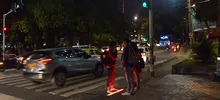 Cali, primera ciudad en Colombia con semáforo peatonal de piso