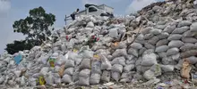 Alcaldía desmiente versiones de derrumbe en la estación de descarga de escombros de la carrera 50