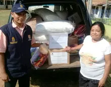 Entregan asistencia humanitaria en Siloé