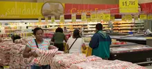 Arroz, aceite y carne los principales productos que llevaron las víctimas del conflicto armado con sus bonos de alimentación.