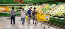 Arroz, aceite y carne los principales productos que llevaron las víctimas del conflicto armado con sus bonos de alimentación.