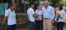 Alcalde Armitage acompaña recorrido del Ministerio de Educación por I.E.O. Eustaquio Palacios