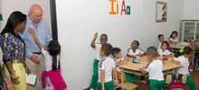 Alcalde Armitage entrega dos instituciones educativas más en las comunas 4 y 9