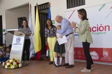 La Institución educativa 20 de julio estrena la sede  Cristina Serrano De Lourido  totalmente remodelada