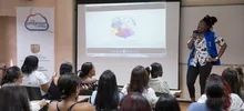 Se graduaron las primeras 90 mujeres de los cursos complementarios dictados por el SENA 