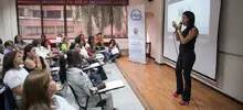 Se graduaron las primeras 90 mujeres de los cursos complementarios dictados por el SENA 