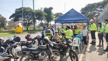Más de 120 motociclistas conocieron los “Puntos Ciegos” de los vehículos pesados.
